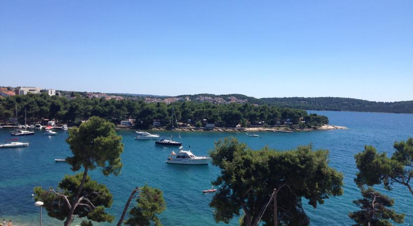 Apartments Ana Trogir Pokoj fotografie